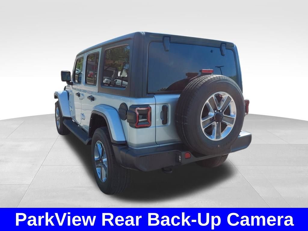 Used 2022 Jeep Wrangler Unlimited Sahara AWD/4WD image 15