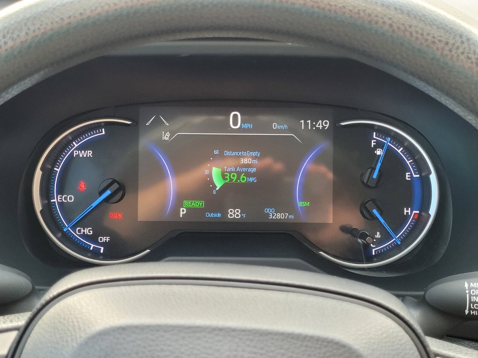Certified 2023 Toyota RAV4 XLE image 31
