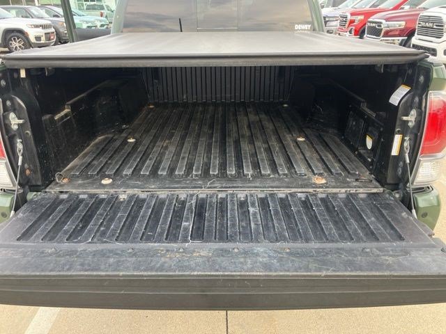 Used 2021 Toyota Tacoma TRD Sport w/ Technology Package image 24