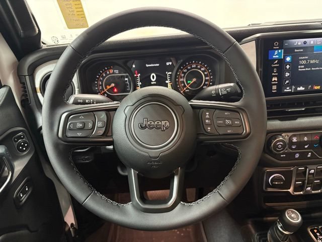 New 2026 Jeep Gladiator Sport AWD/4WD image 15