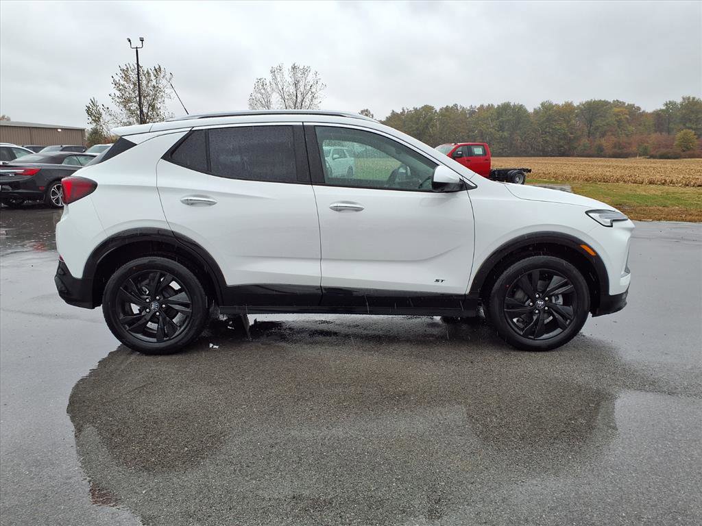 New 2026 Buick Encore GX Sport Touring image 4