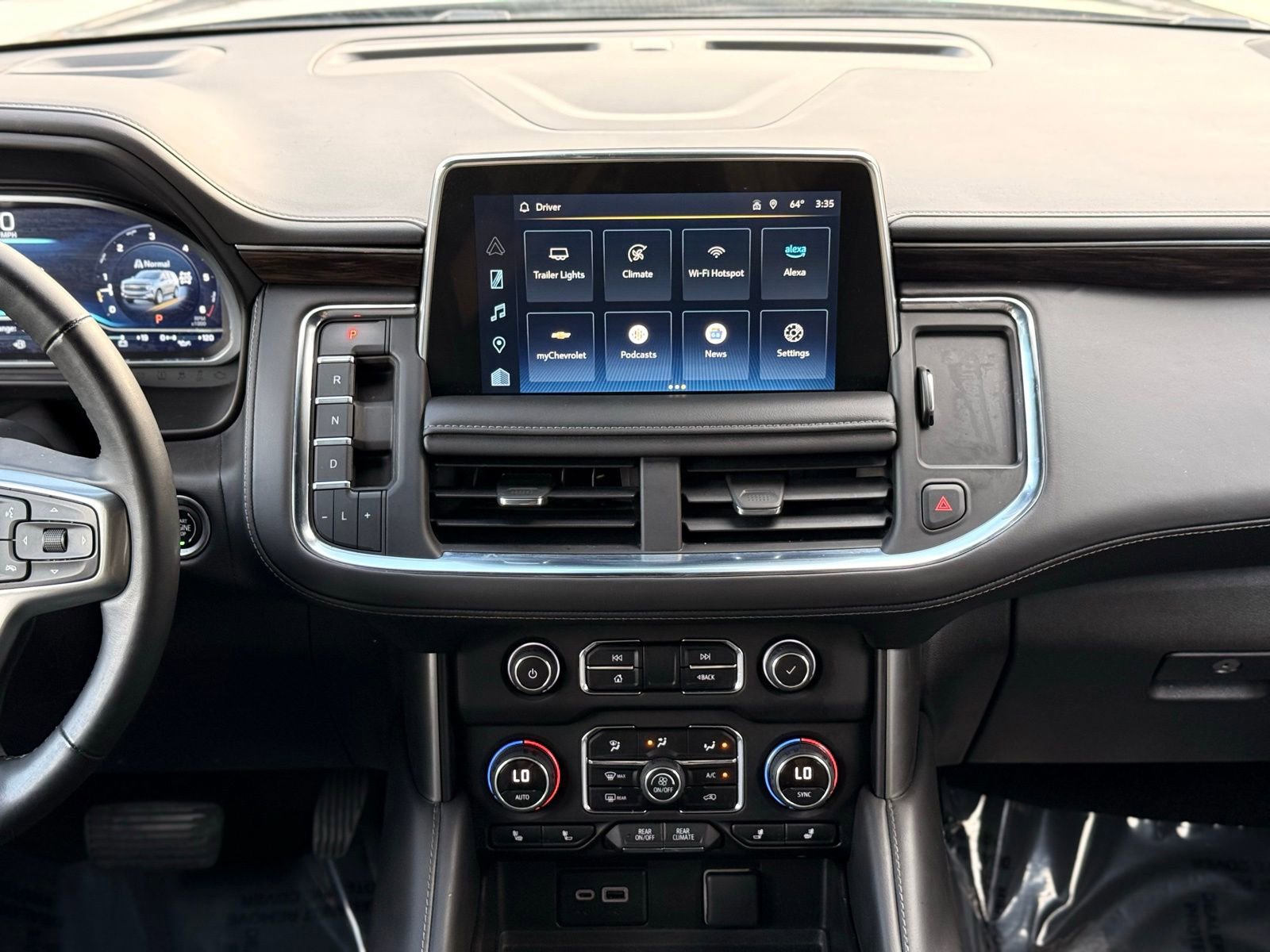 Used 2023 Chevrolet Tahoe LT w/ Luxury Package image 35