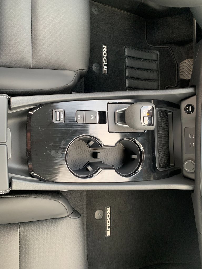 New 2026 Nissan Rogue SV image 14