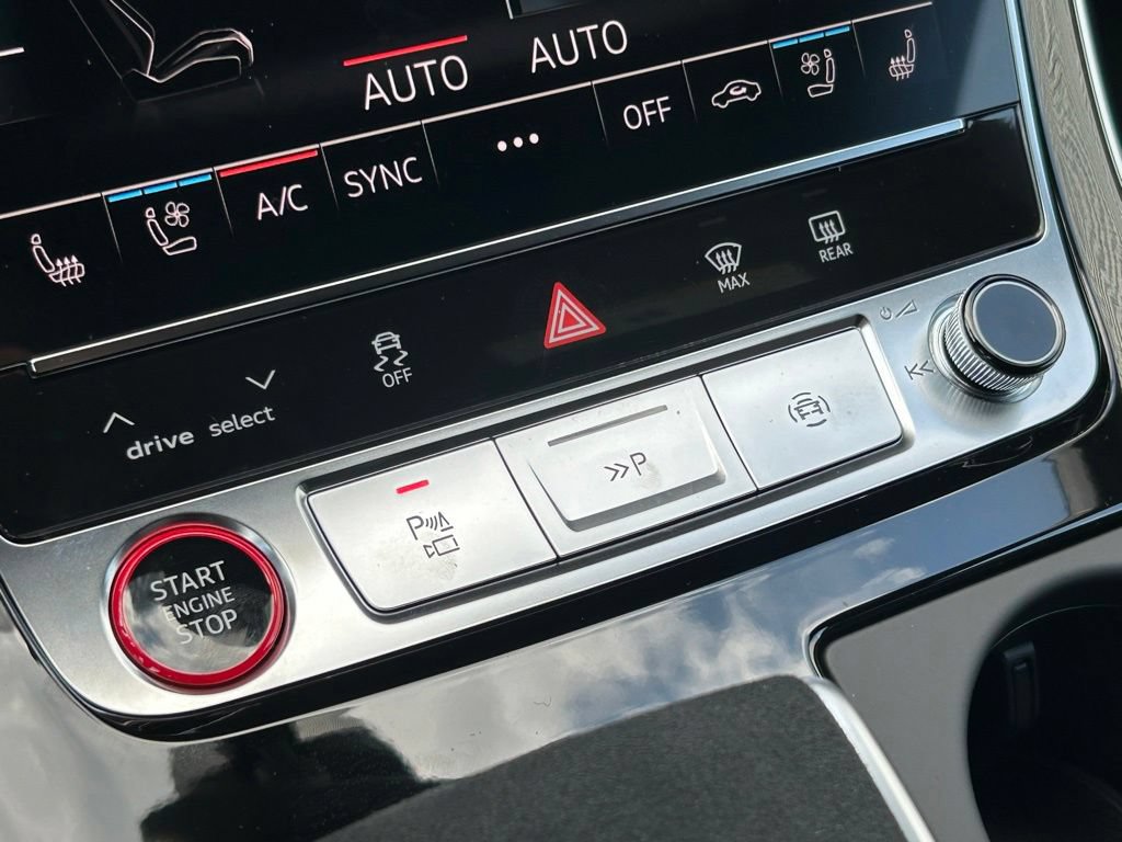 New 2026 Audi RS Q8 performance AWD/4WD image 43