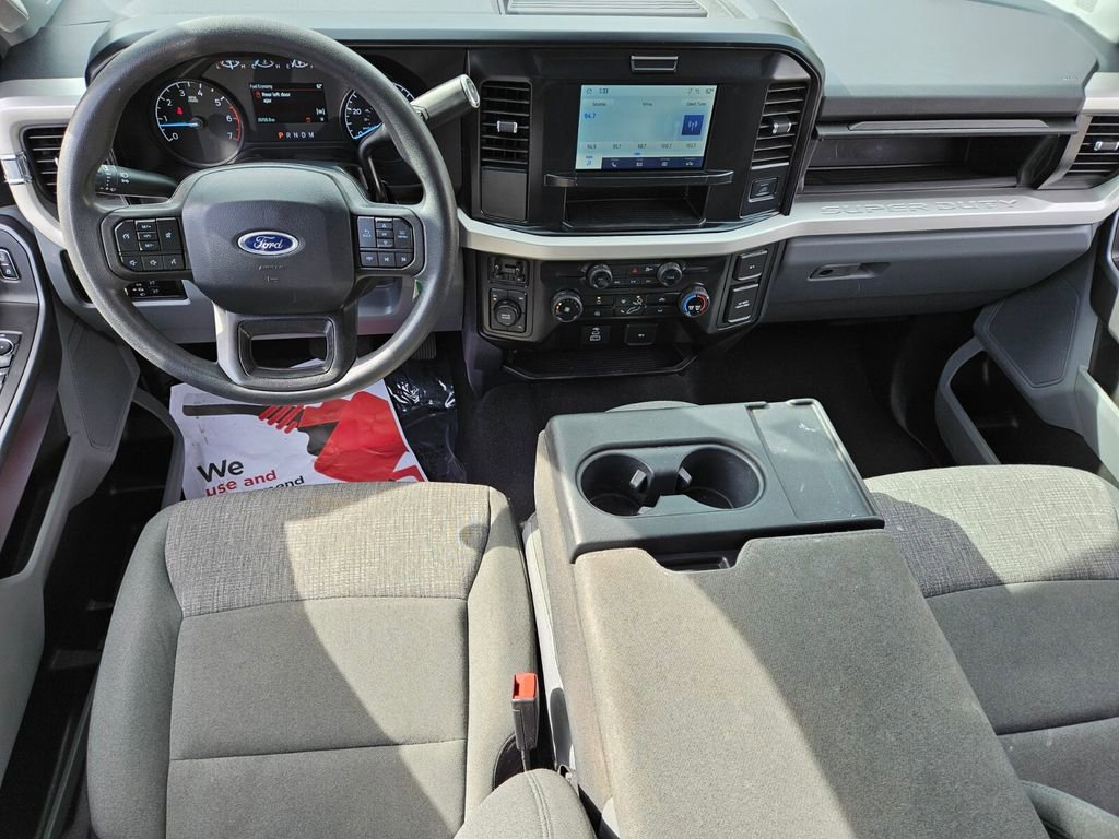 Used 2025 Ford F250 XLT image 7