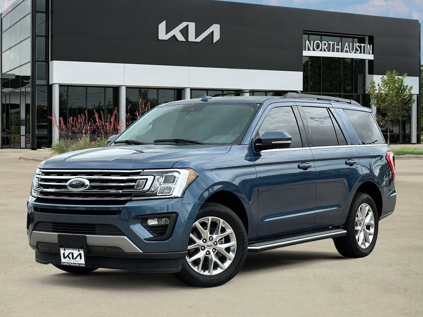 Used 2020 Ford Expedition XLT w/ Equipment Group 202A RWD image 1