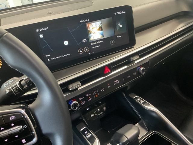 Used 2024 Kia Sorento S w/ Panoramic Sunroof Package FWD image 17