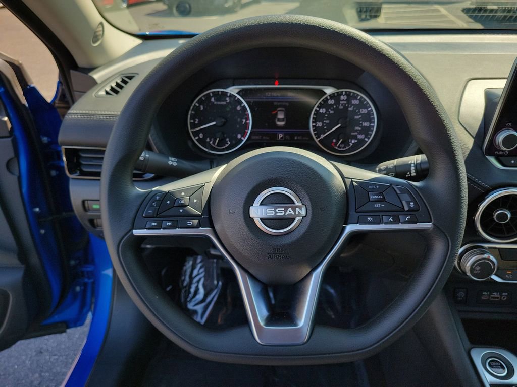 Used 2025 Nissan Sentra SV image 25