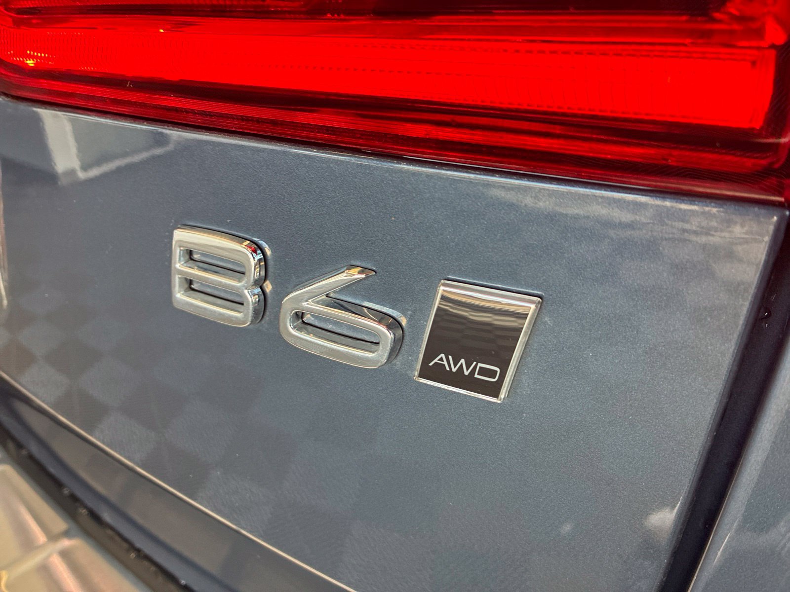 Used 2022 Volvo XC60 B6 Inscription w/ Advanced Package AWD/4WD image 9