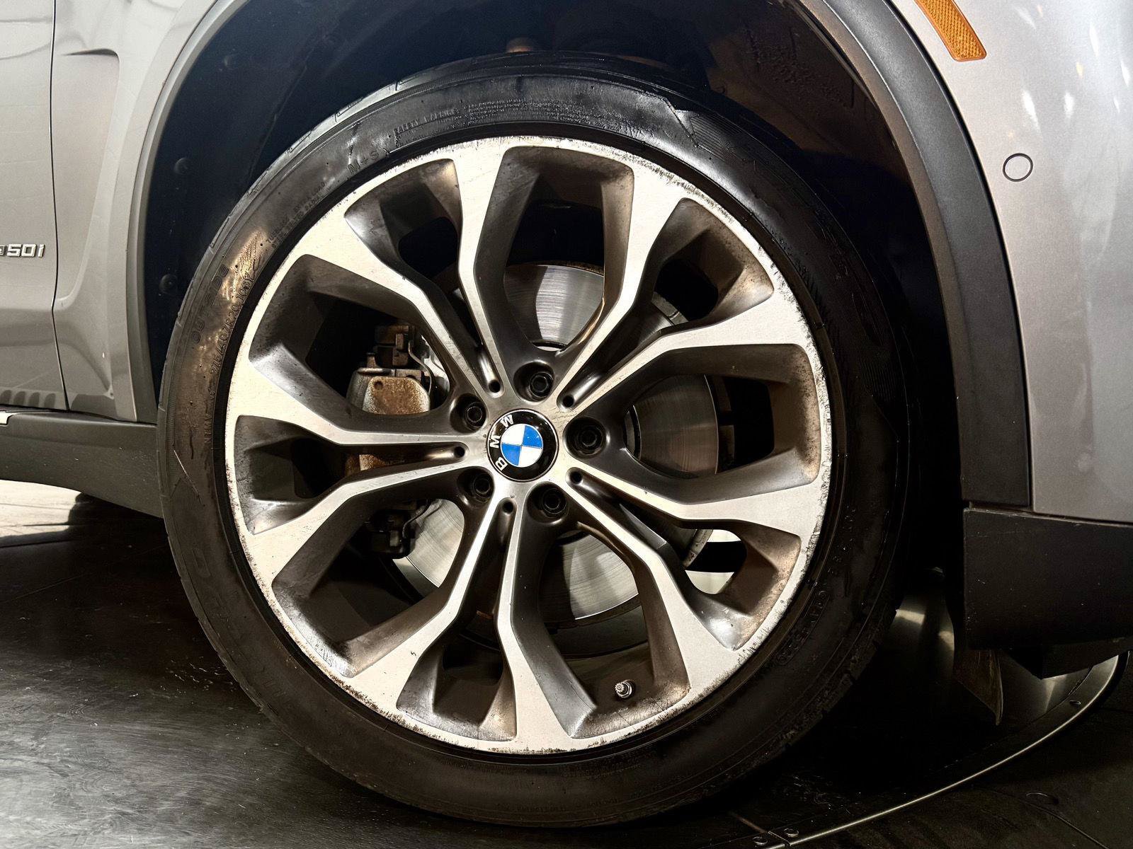 Used 2015 BMW X5 xDrive50i AWD/4WD image 11