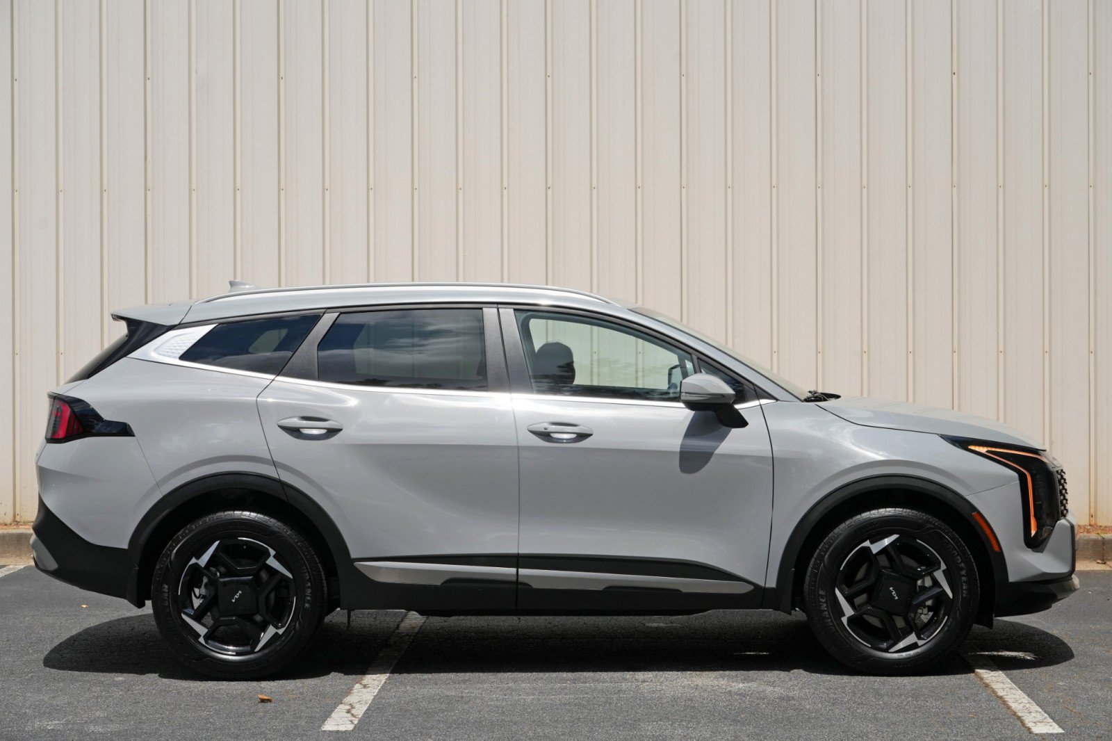 Used 2026 Kia Sportage EX AWD/4WD image 50