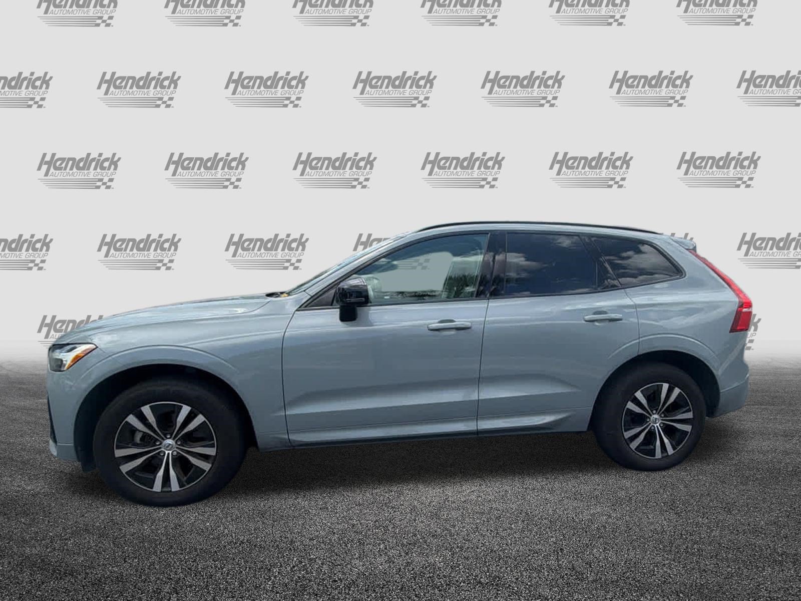 Certified 2024 Volvo XC60 B5 Core w/ Protection Package Premier AWD/4WD image 48