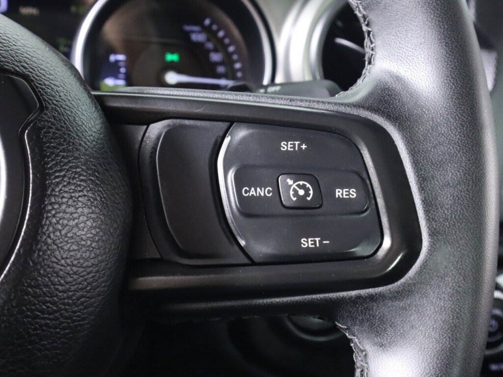 Used 2023 Jeep Wrangler Unlimited w/ Cold Weather Group AWD/4WD image 14
