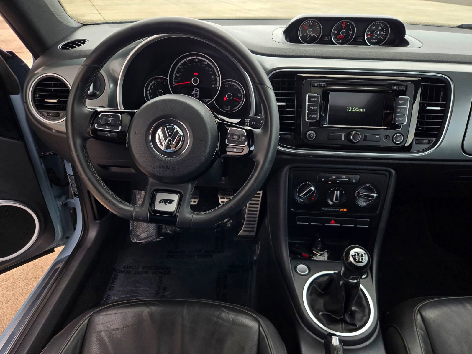 Used 2015 Volkswagen Beetle R-Line FWD image 26
