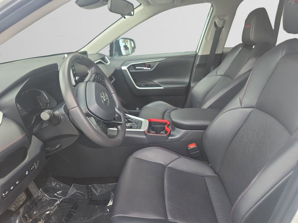 Used 2020 Toyota RAV4 TRD Off-Road image 10