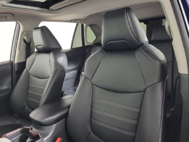Used 2019 Toyota RAV4 Limited w/ All Weather Liner Package AWD/4WD image 20