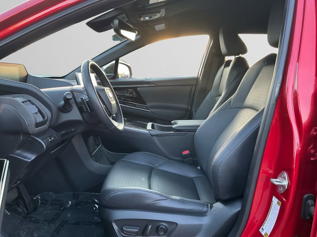 Used 2023 Subaru Solterra AWD image 9