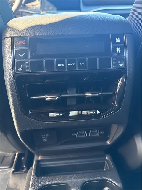 New 2025 Jeep Grand Cherokee L Limited image 22