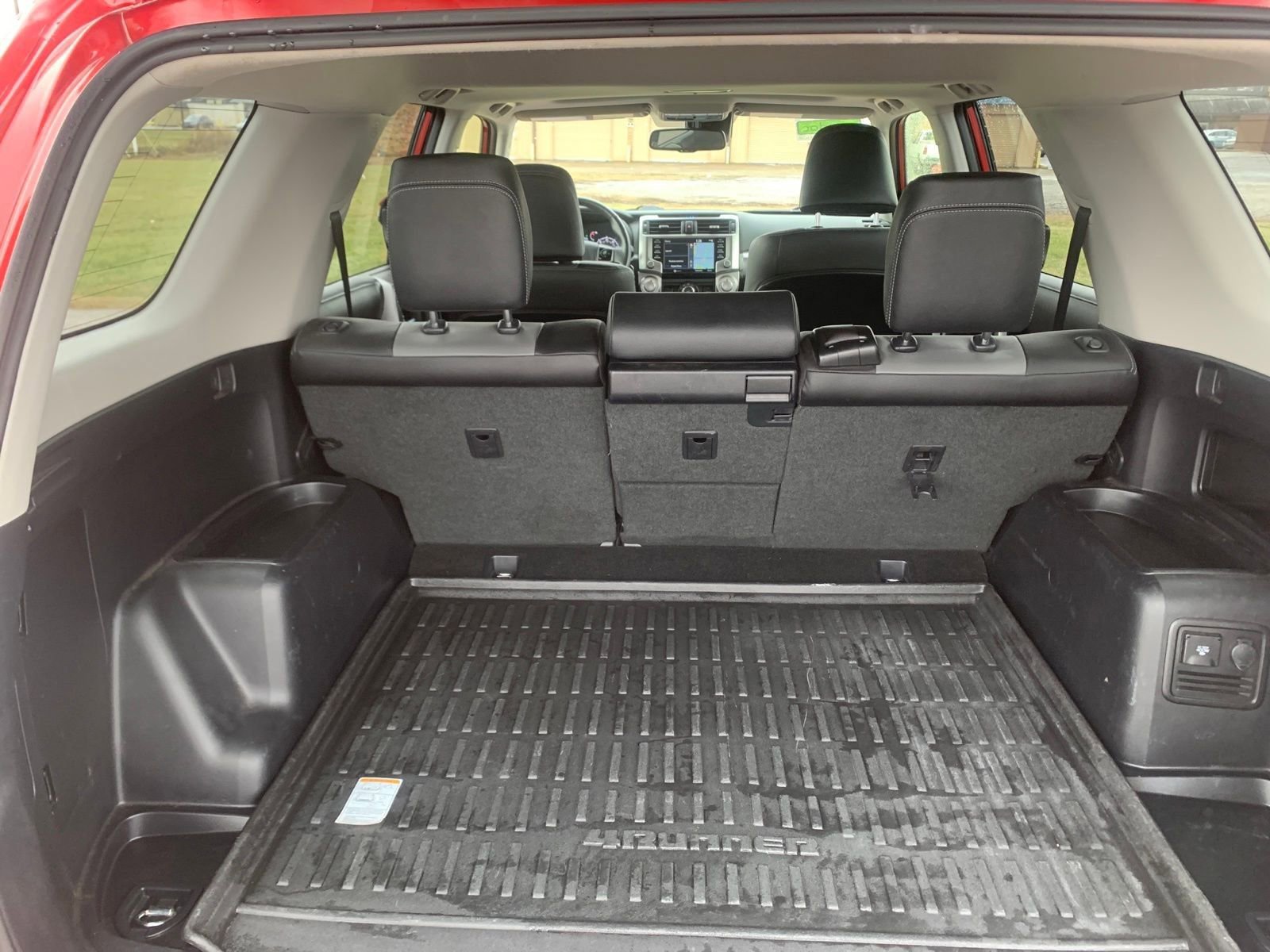 Used 2023 Toyota 4Runner SR5 Premium image 30