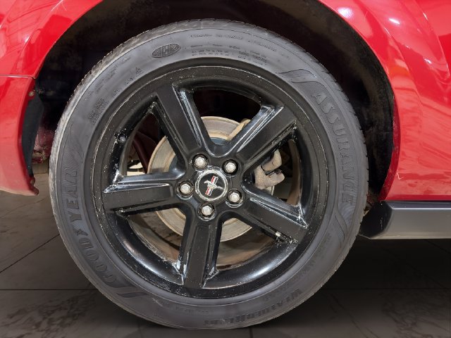 Used 2008 Ford Mustang Premium RWD image 27