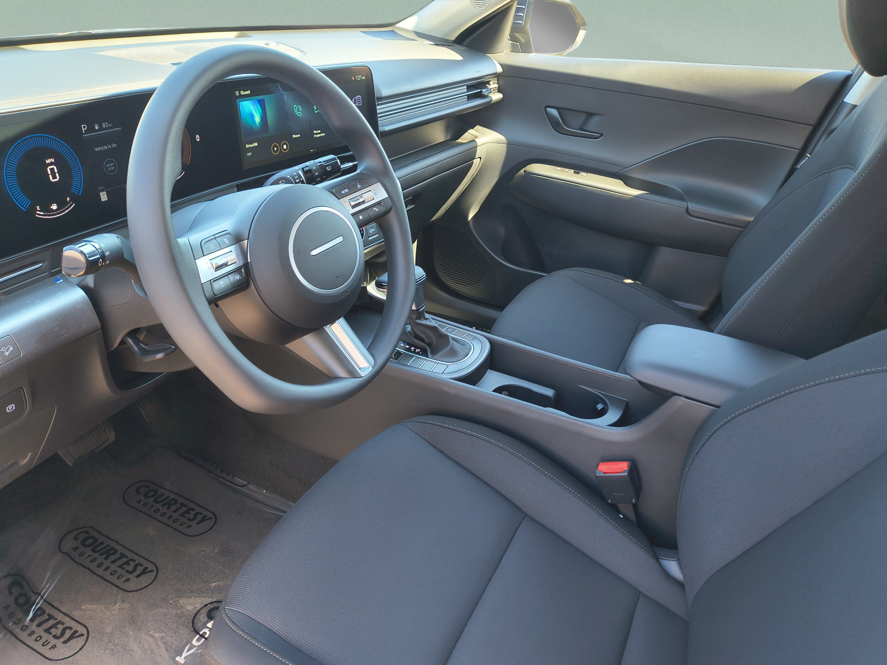New 2027 Hyundai Kona SE FWD image 18