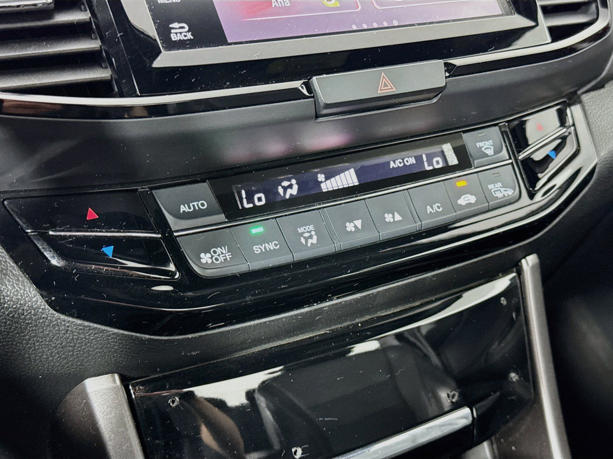 Certified 2017 Honda Accord EX-L image 15