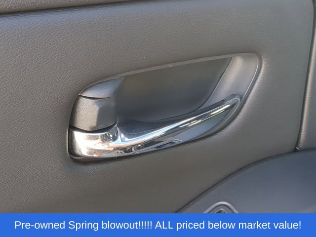 Used 2025 Nissan Frontier PRO-4X AWD/4WD image 35