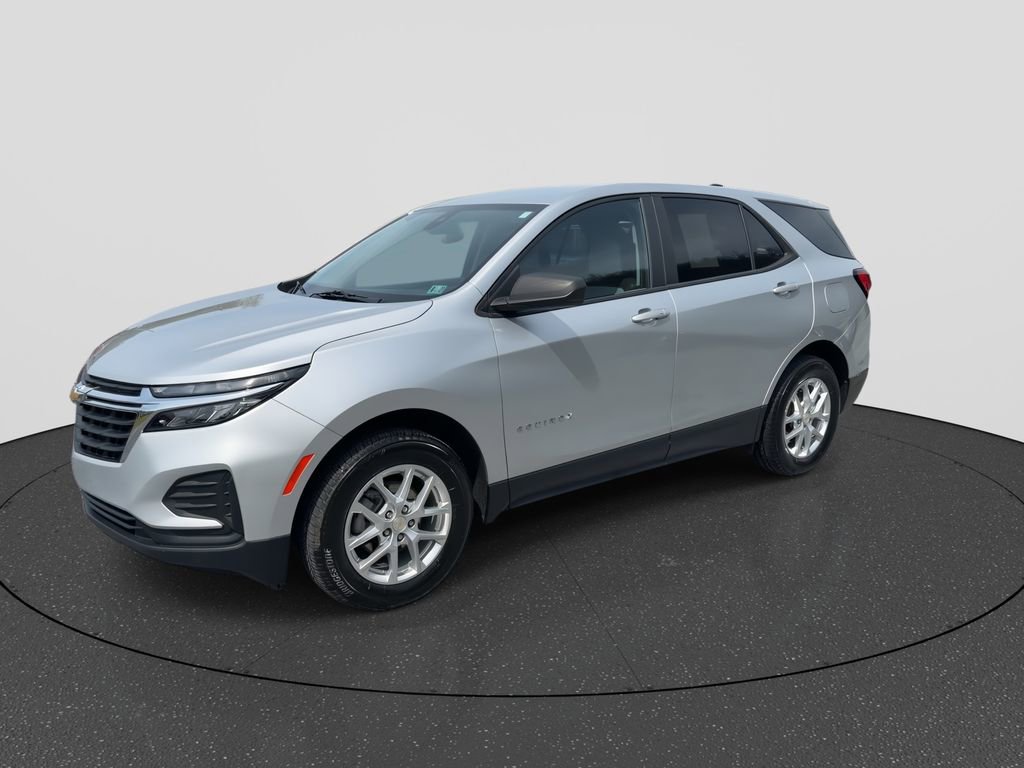 Used 2022 Chevrolet Equinox LS w/ LS Convenience Package AWD/4WD image 6