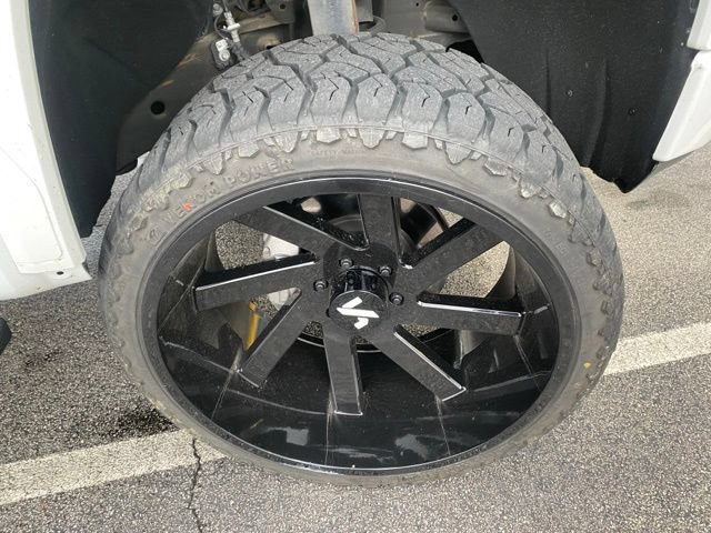 Used 2022 GMC Sierra 1500 AT4 w/ AT4 Premium Package AWD/4WD image 3