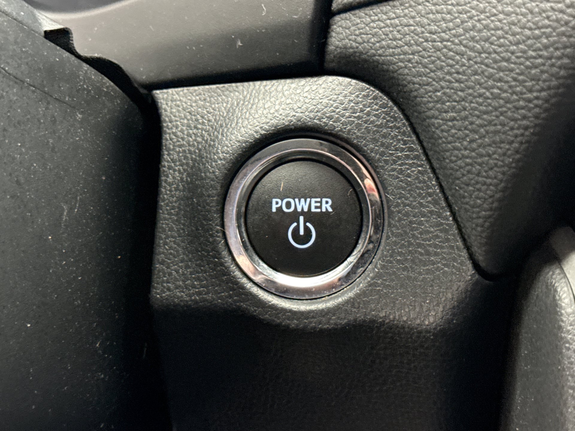 Used 2023 Toyota RAV4 AWD Hybrid image 21