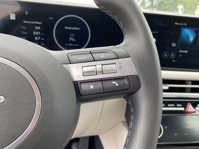 New 2025 Hyundai Tucson SEL image 19