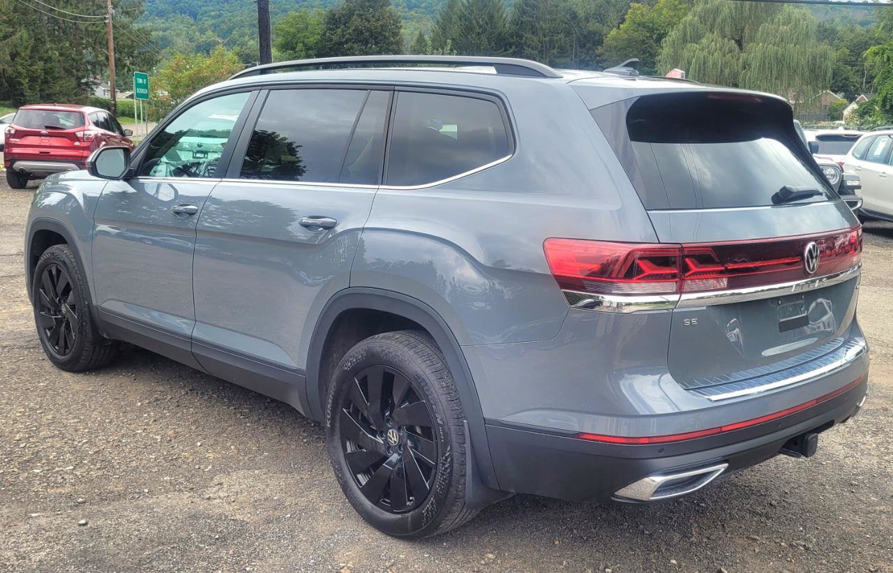 Used 2026 Volkswagen Atlas SE AWD/4WD image 6