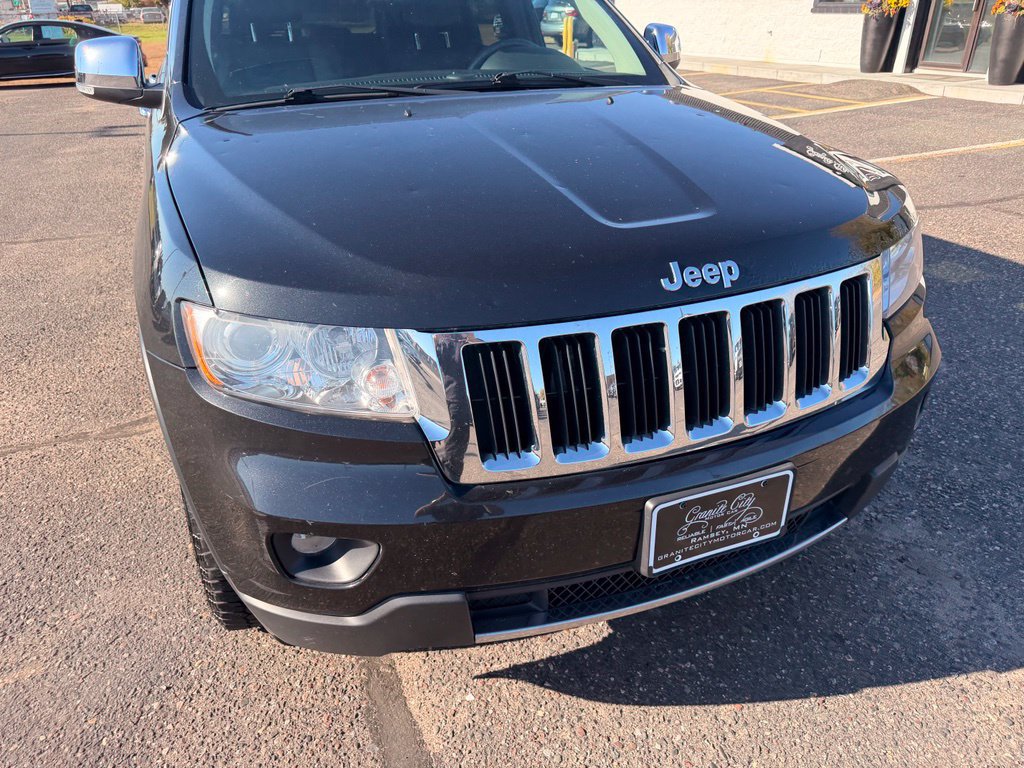 Used 2013 Jeep Grand Cherokee Limited AWD/4WD image 13