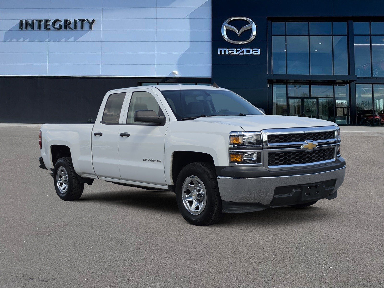Used 2015 Chevrolet Silverado 1500 LS RWD image 2