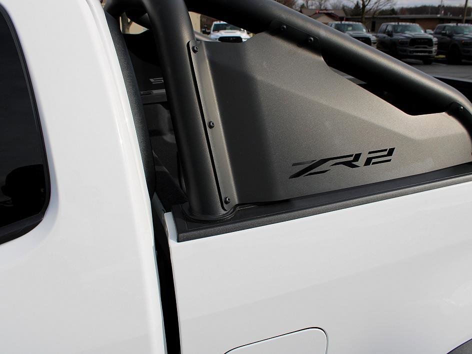 Used 2018 Chevrolet Colorado ZR2 w/ ZR2 Dusk Special Edition image 26