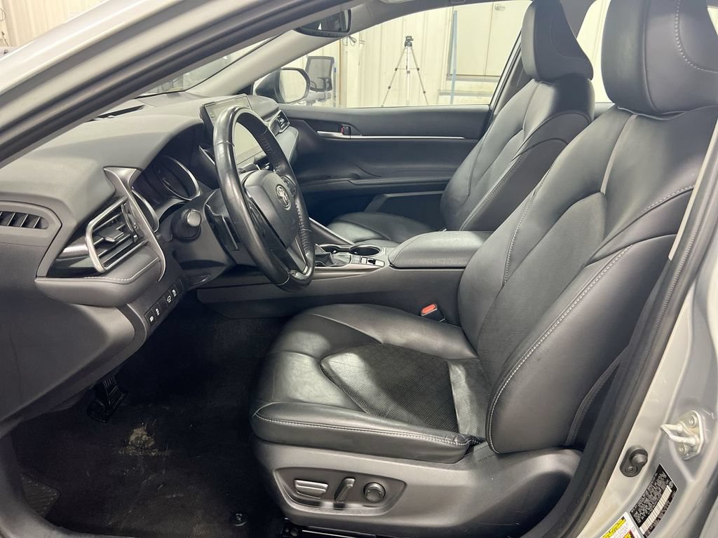 Used 2023 Toyota Camry XSE FWD image 19