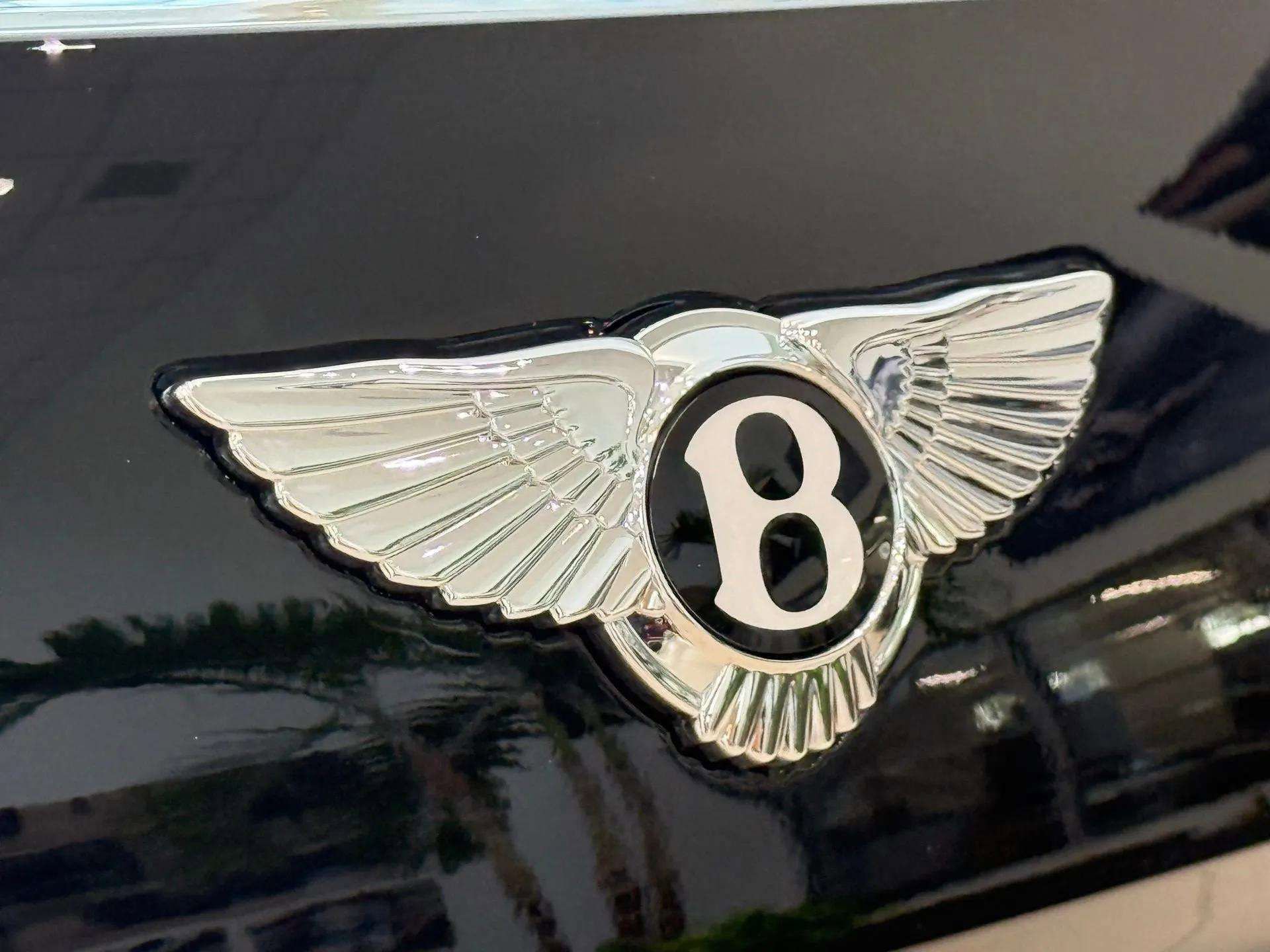 New 2026 Bentley Flying Spur Plug-In Hybrid AWD/4WD image 48