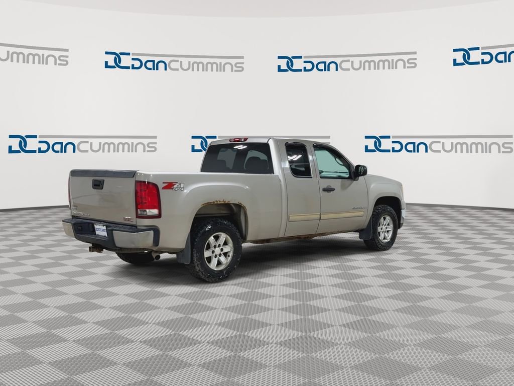 Used 2008 GMC Sierra 1500 SLE w/ Power Pack Plus AWD/4WD image 8