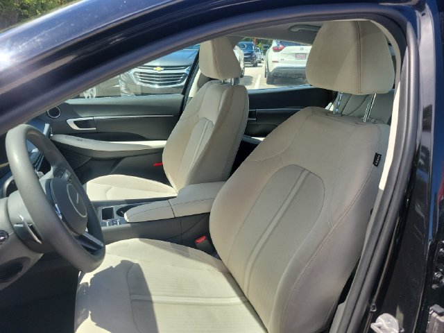 Used 2025 Hyundai Sonata SEL FWD image 17