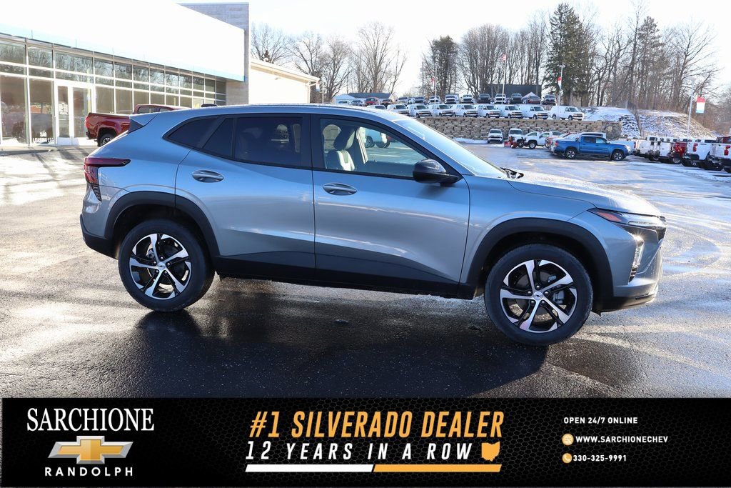 New 2026 Chevrolet Trax RS image 1