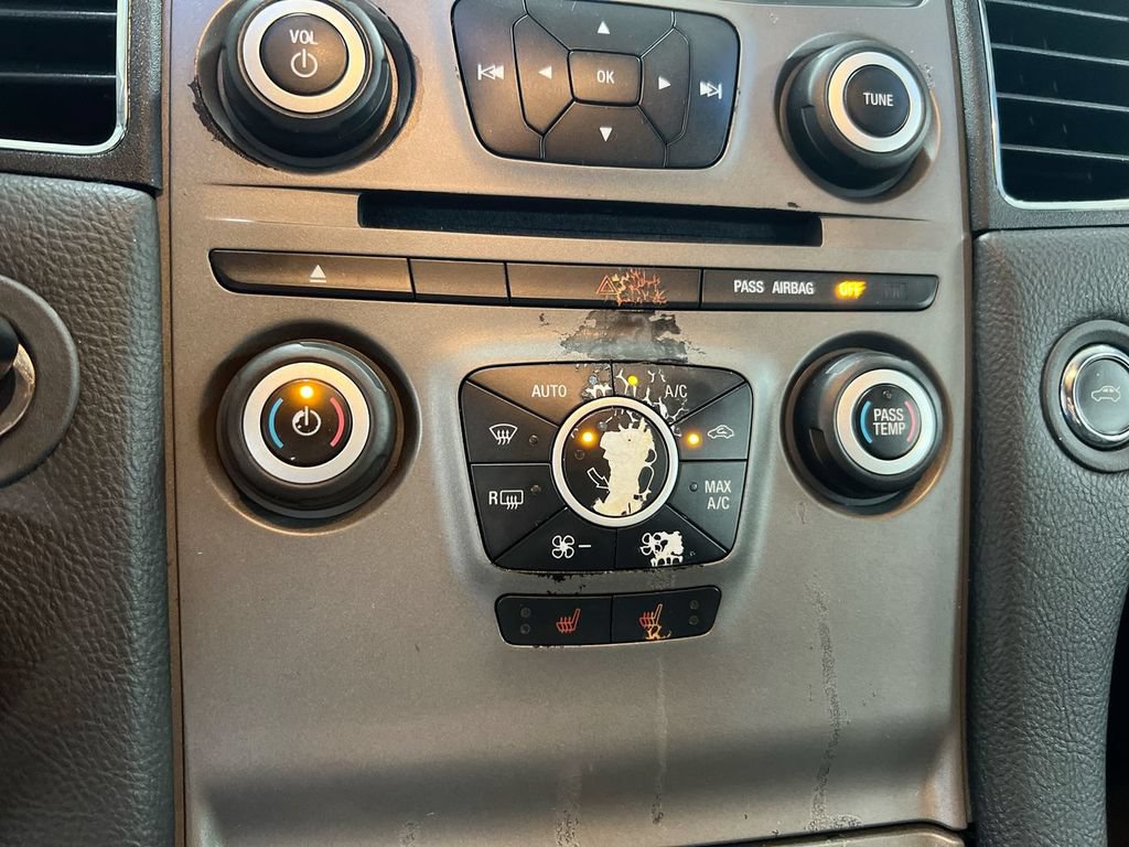 Used 2014 Ford Taurus SEL FWD image 15