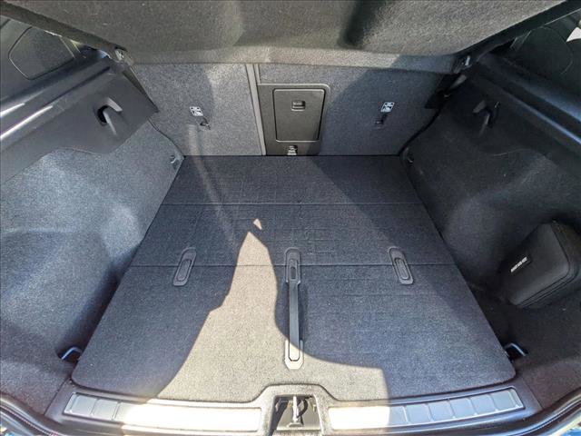 Certified 2023 Volvo C40 P8 Recharge Ultimate w/ Protection Package Premier AWD/4WD image 6