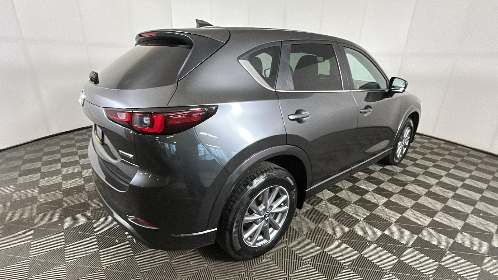 Used 2025 MAZDA CX-5 AWD 2.5 S w/ Preferred Package image 3