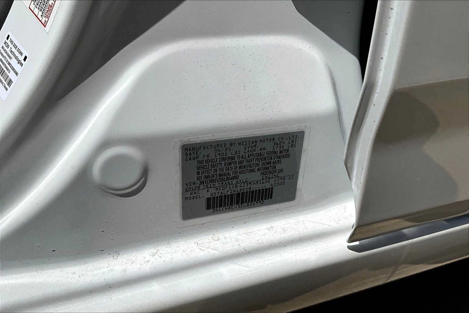 Certified 2025 Nissan Versa SV w/ Trunk Package FWD image 17