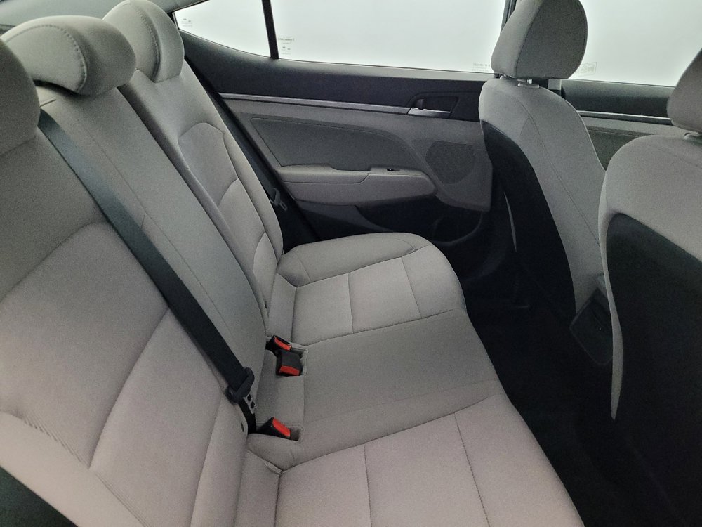Used 2018 Hyundai Elantra SEL FWD image 19