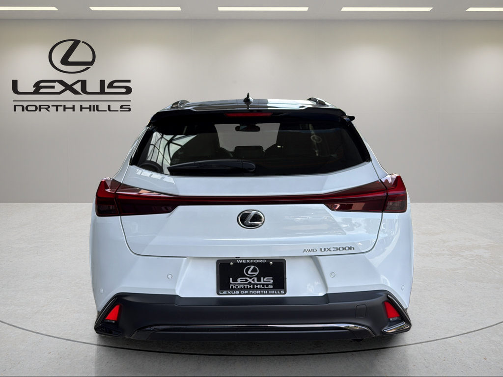 New 2026 Lexus UX 300h AWD image 6