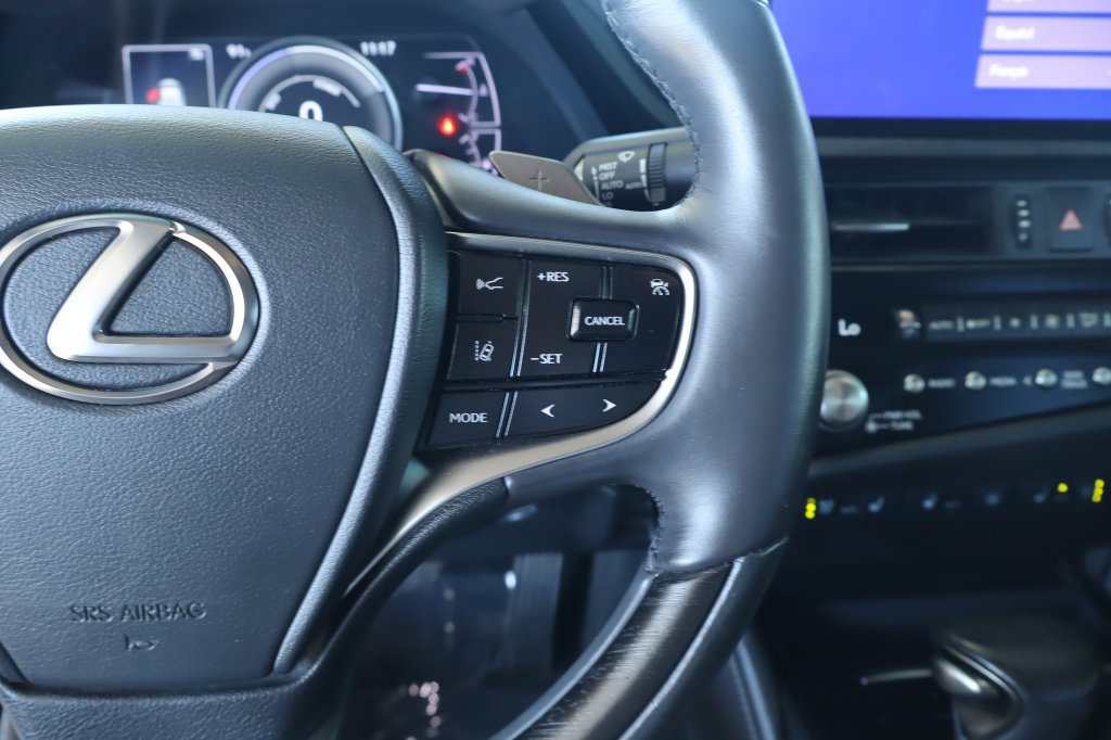Used 2023 Lexus ES 300h w/ Accessory Package (Z1) FWD image 24