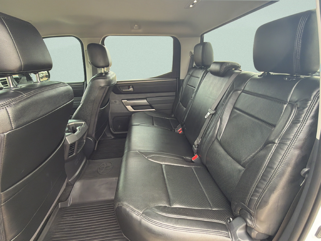 Used 2022 Toyota Tundra SR5 w/ SR5 Convenience Package AWD/4WD image 15