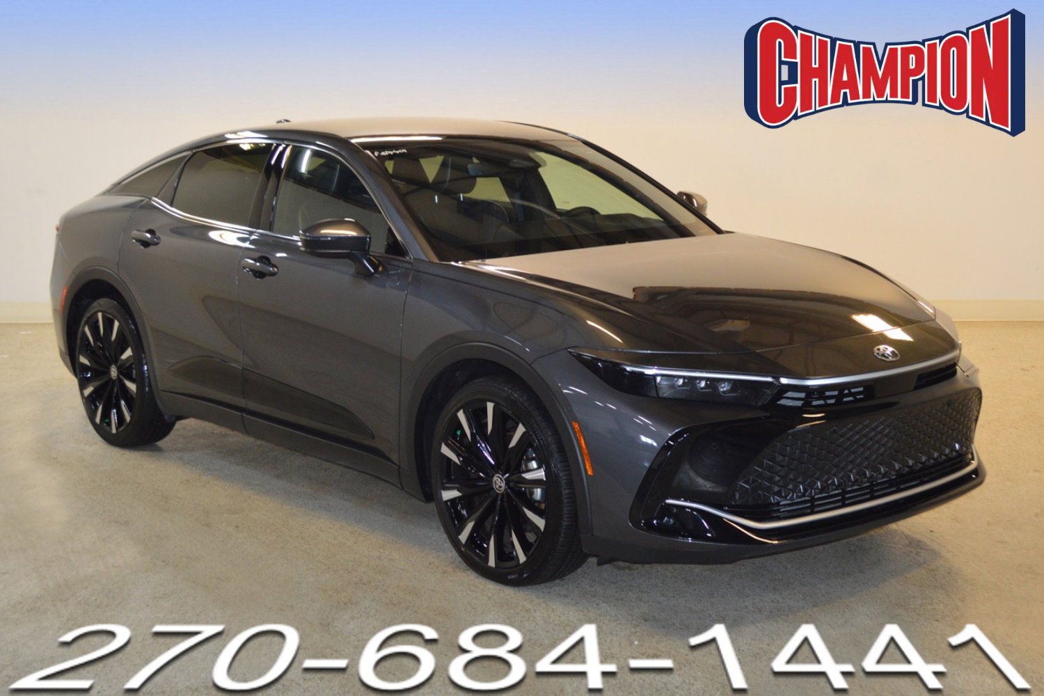 Used 2024 Toyota Crown Platinum