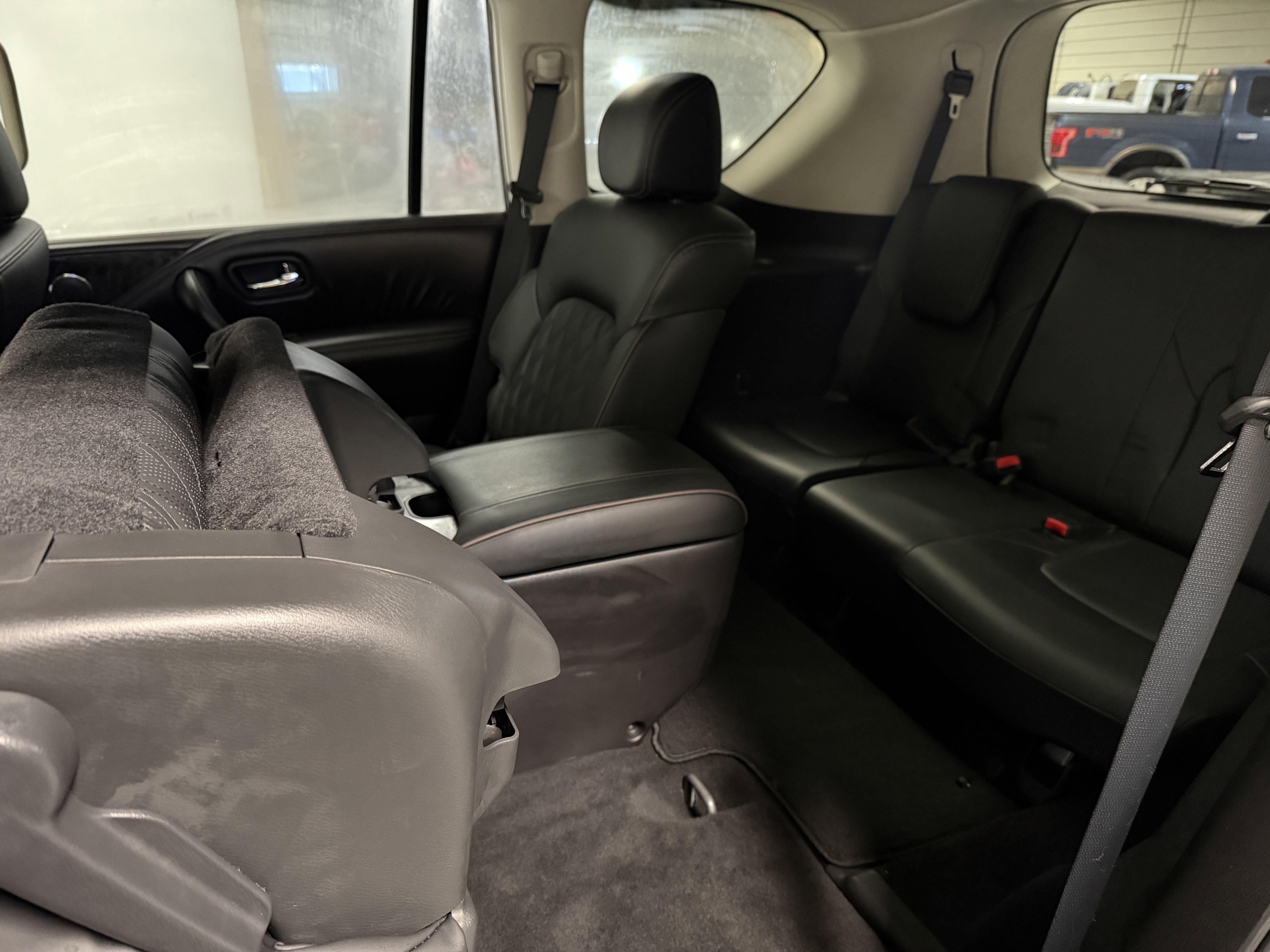 Used 2024 Nissan Armada Platinum w/ Captain's Chairs Package image 25